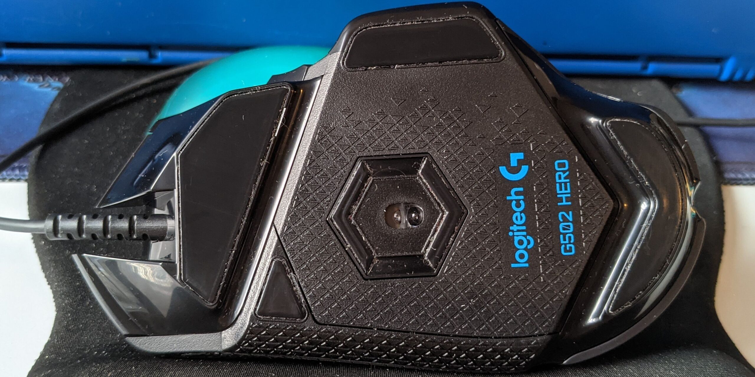 g502-sensor-3-cropped-4212124