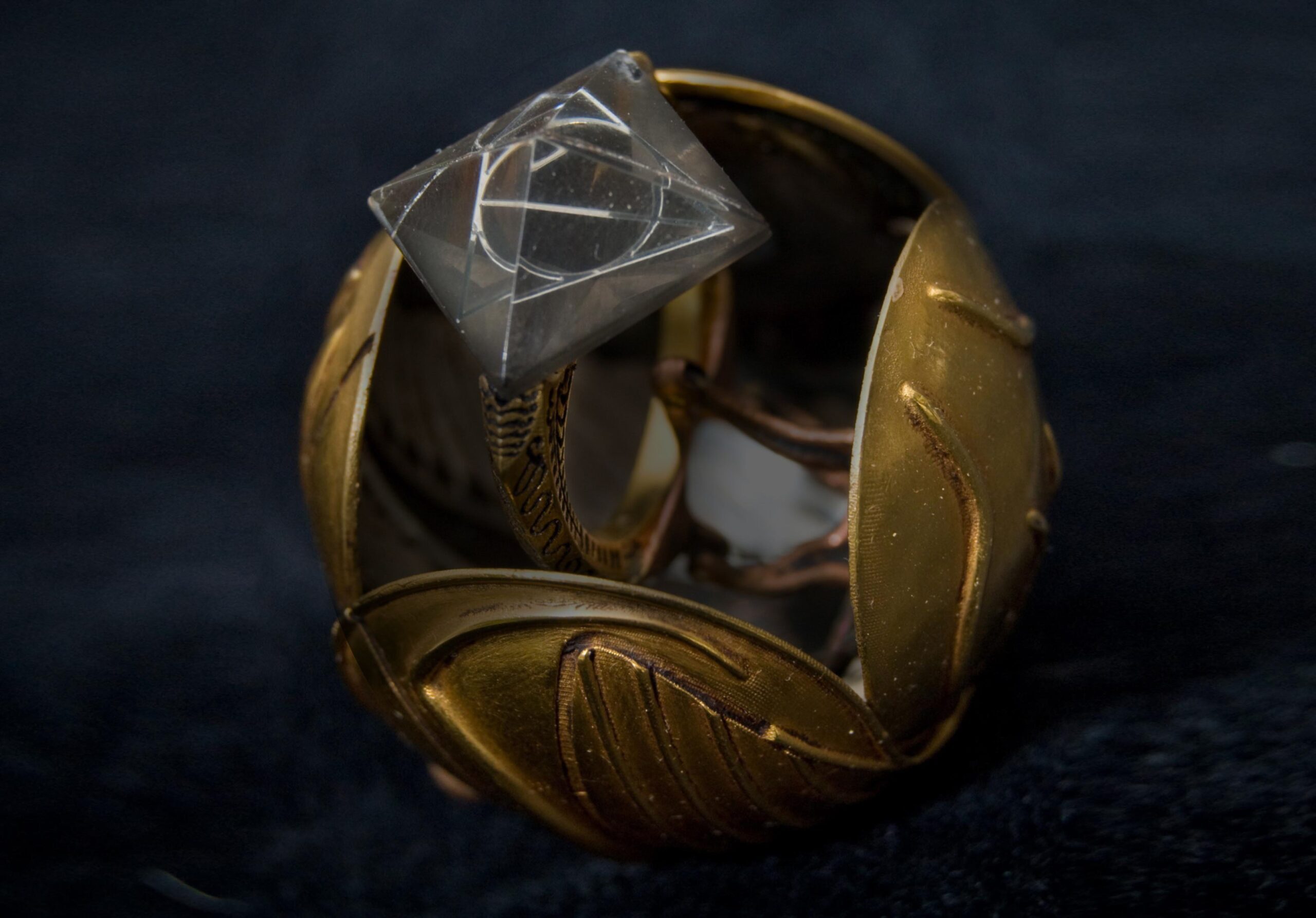 harry-potter-resurrection-stone-7536428